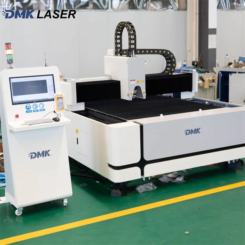 단일 테이블 TQL-F3000-3015 개방형 판금 절 - Industrial Laser Metal Cutter 리뷰 및 가격