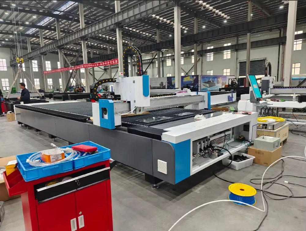 산업용 3000W CNC 파이버 레이저 절단기, 레이커 - Industrial Laser Metal Cutter 리뷰 및 가격
