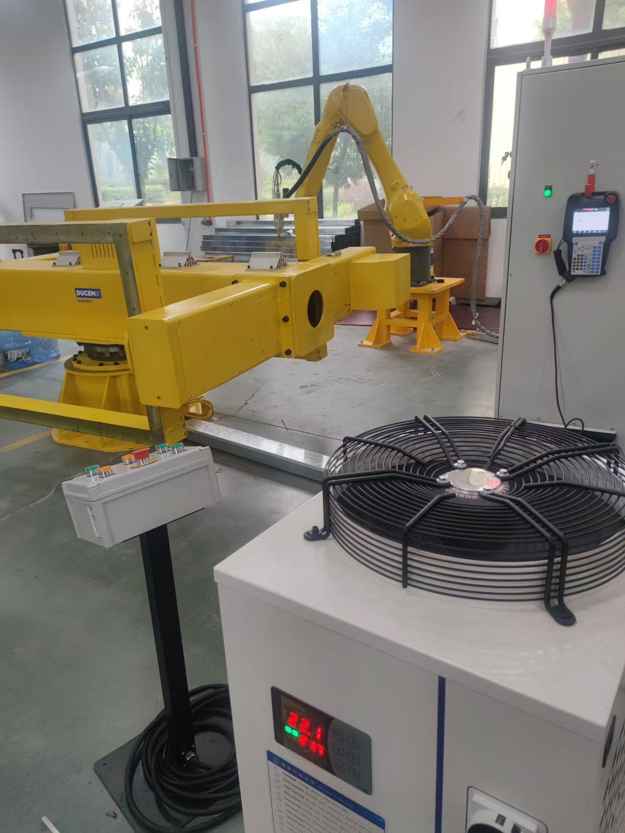 맞춤형 산업용 자동 3D 코봇 금속판 튜브 레이저 절단 - Industrial Laser Metal Cutter 리뷰 및 가격